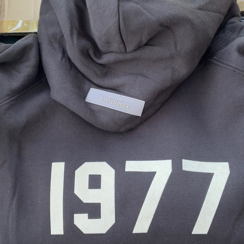 1977 essentials hoodies new with tags men’s Sz M high quality authentic - Picture 2 of 10